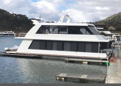 Lake Eildon Solar tint Houseboat